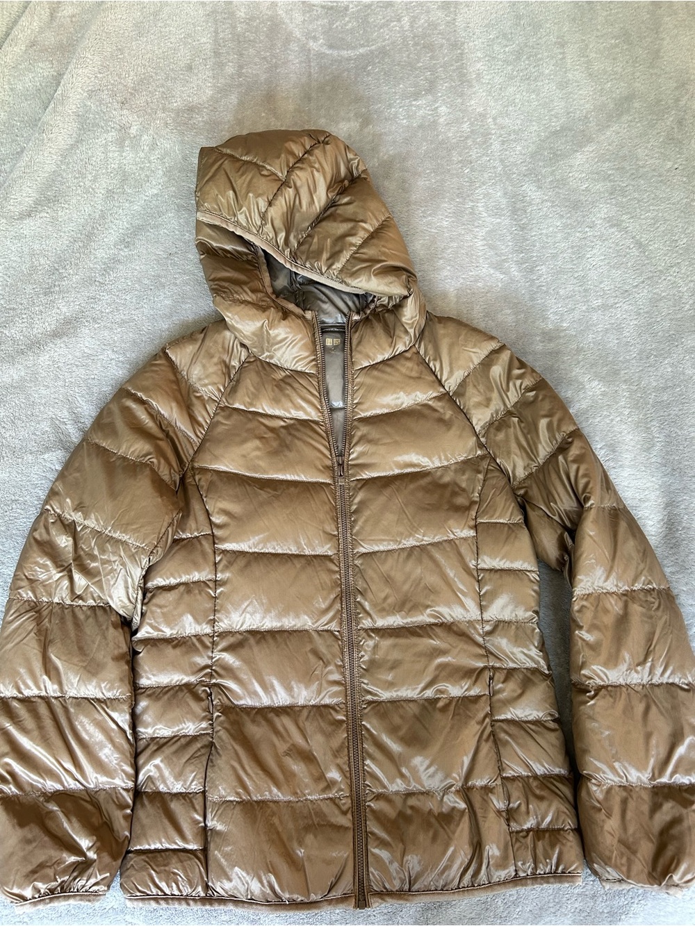 Uniqlo Women's Hooded Puffer Jacket - Taupe Brown